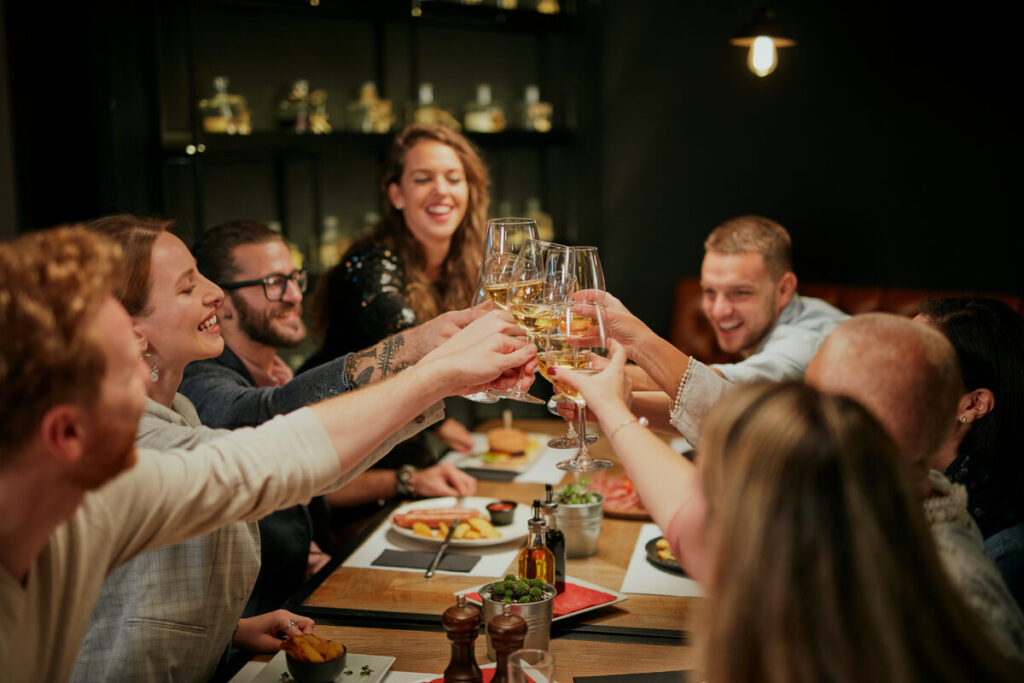 A Food Lover’s Guide to Newtonville: The Best Restaurants, Cafés, and Hidden Gems
